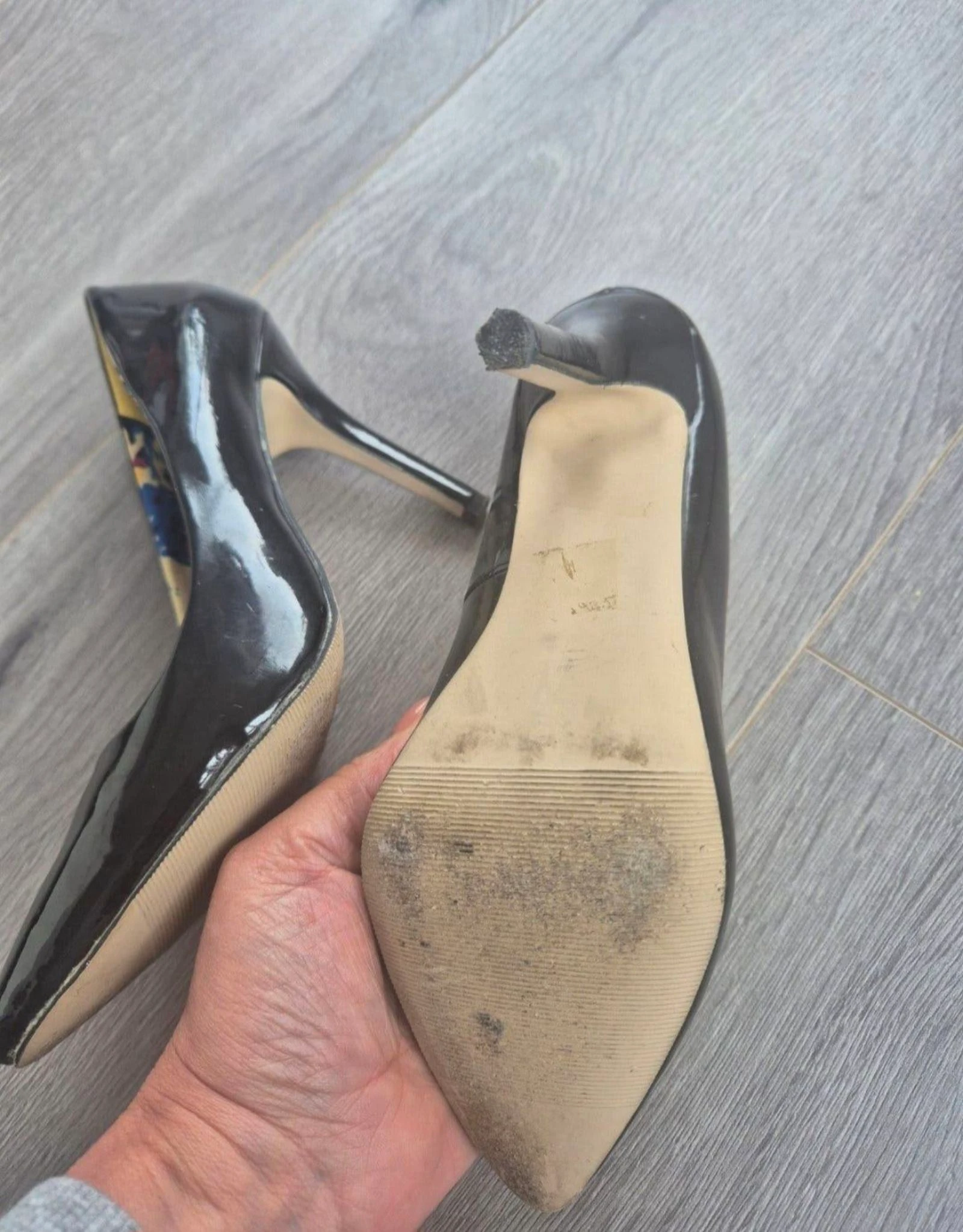 Madden Girl by Steve Madden black patent pumps with floral lining size 37 – photo 11